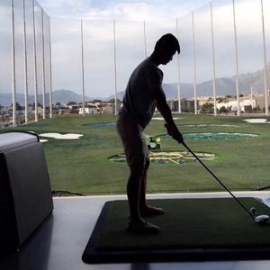 Meet your Posher, Hoang